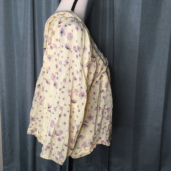 Free People daisy print peasant top Medium - Picture 3 of 7